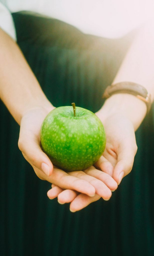 How to Use an Apple Slicer: 5 Creative Ideas Beyond Apples %%sep